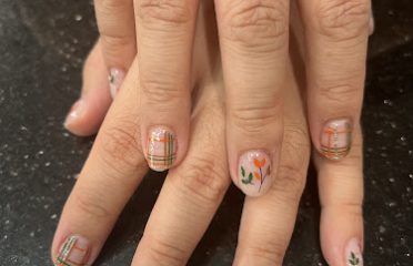 Dazzling nail & Spa