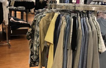 Banana Republic Factory Store
