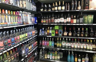 Tolland St Liquors
