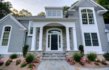 Uccello Fine Homes, LLC