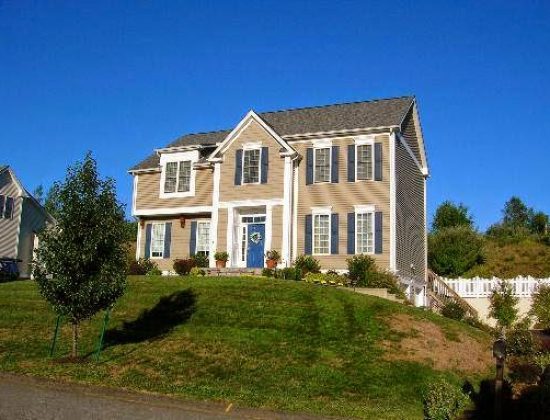 Berkshire Hathaway HomeServices New England Properties