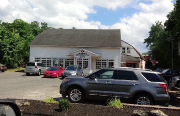 Moore’s Automotive