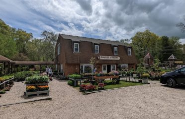 Warner Nursery & Garden Center