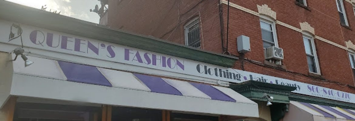 Queen’s Fashion