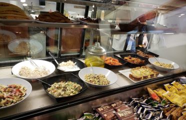 The Sand Wedge Deli & Catering