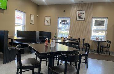 Mad River Creamery & Deli