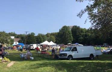 The Woodbury Flea Market