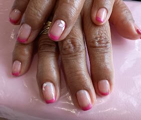 Loving nails