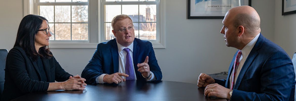 Real Estate Attorney Kirsten Mendillo – Manchester, CT