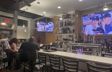 La Piazza Restaurant