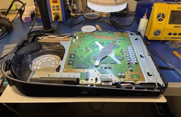 uBreakiFix – Phone and Computer Repair