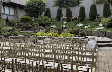 Terri Krisavage Weddings & Events