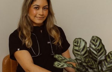 Dr. Sabrina Seeram, Naturopath