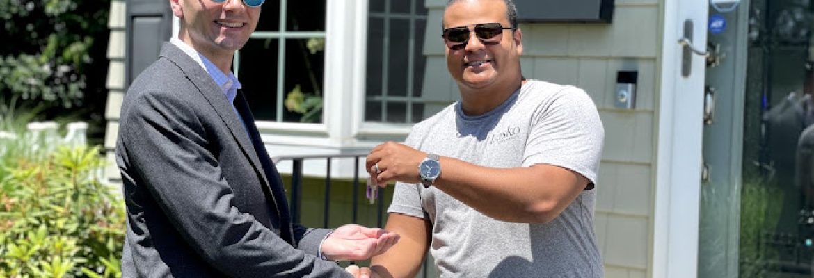Chris Chaparro, Realtor