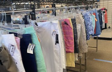 Clothes Mentor South Windsor, CT