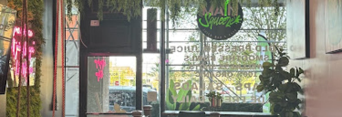 Main Squeeze Juice Bar & Cafe