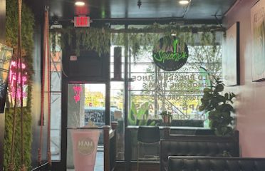 Main Squeeze Juice Bar & Cafe