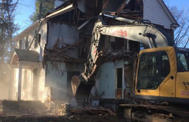 AAA Advantage Carting & Demolition