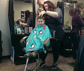 Monroes Salon & Spa
