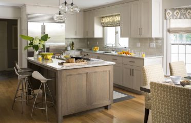Rebecca Reynolds Design -New Canaan Kitchens