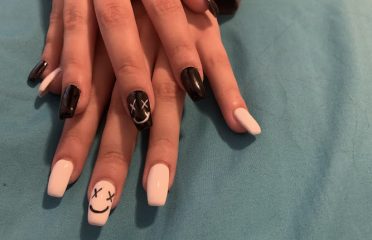 Lisa Nails