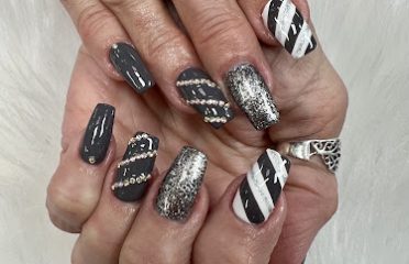 Luxury Nails & Spa