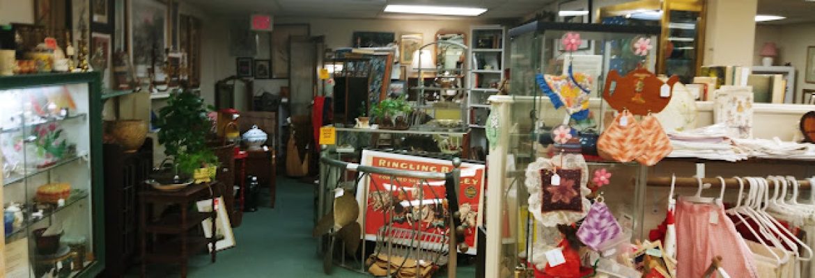 Antiques Marketplace at Bugbee’s on Main
