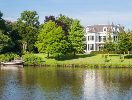 Candlewood Realty