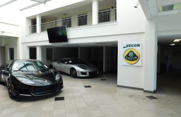 Lotus New London