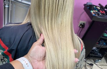 Dominican Hair Salon