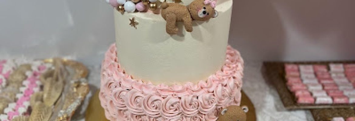 Chelle’s Signature Cakes Home bake