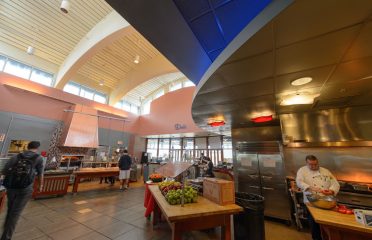 Gelfenbien Dining Hall