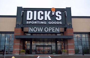 DICK’S Sporting Goods
