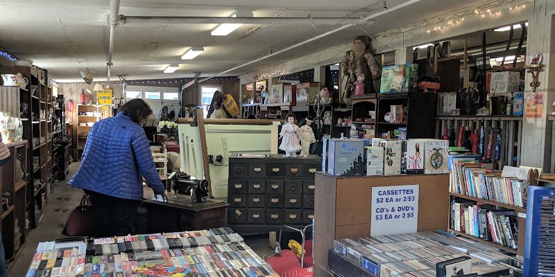 Roosevelt Tower Antiques & Salvage Warehouse