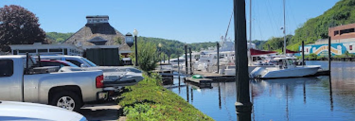 Marina at American Wharf