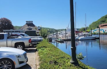 Marina at American Wharf