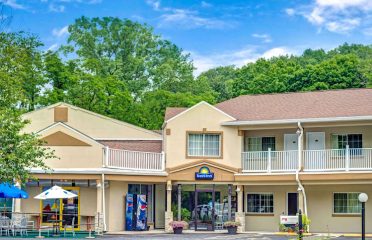 Days Inn by Wyndham Ridgefield