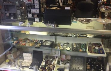 Nutmeggers Antiques, LLC