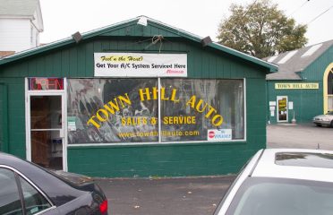 Town Hill Auto