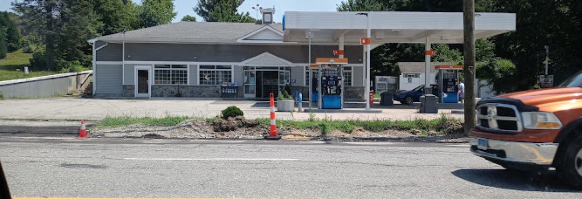Niantic star gas station