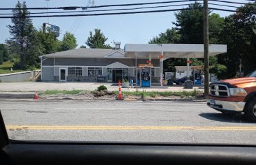 Niantic star gas station