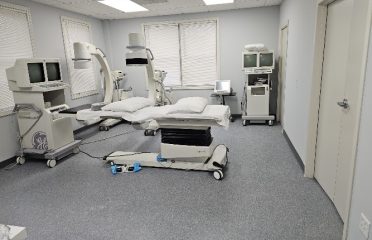 Dr. David L. Tung, MD
