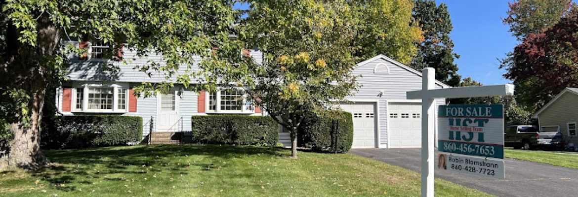 Robin Blomstrann, REALTOR ®