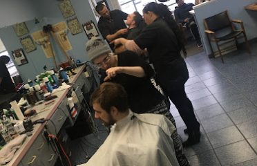 Diamond District Barbershop and Salon LLC