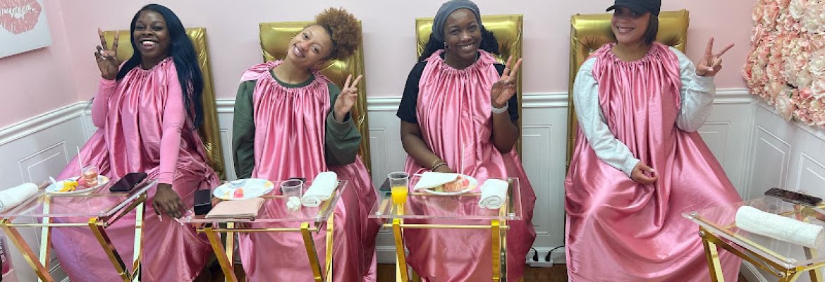Strawberry Artistry Spa