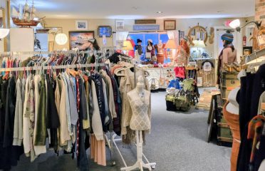 The Kingdom’s Basket Vintage & Handcrafted Treasures