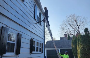 West Hartford Gutter Cleaning