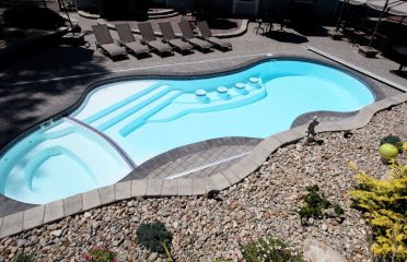 Luxgen Pools and Spas LLC