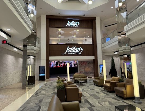 Jordan’s Furniture Farmington, CT