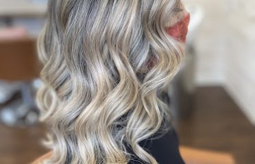 tHAIRapy Beauty Bar